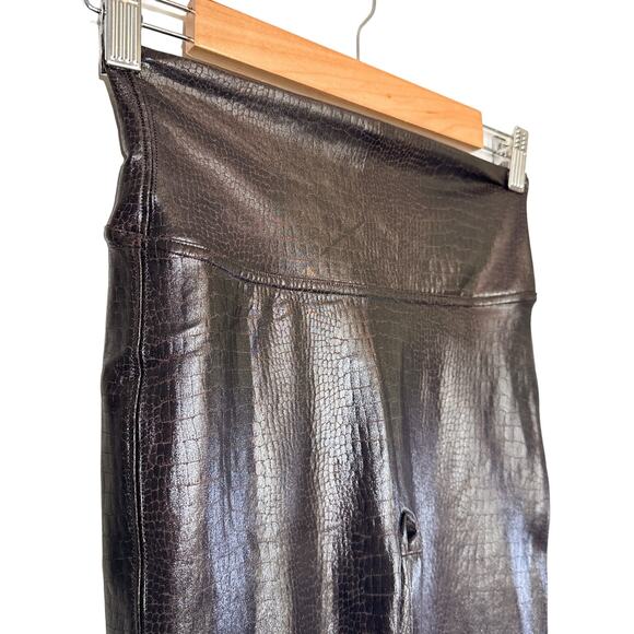 Spanx Faux Leather Croc Shine High Waisted Leggings 20303R Dark Brown Small - Picture 4 of 16